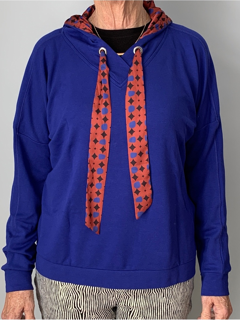 SIZE 10 RIANI SWEATSHIRT HOODIE WITH TIE COBALT BLUE AND RUST ORANGE GORGEOUS